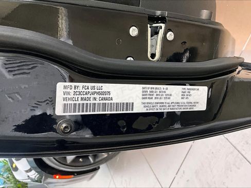 Used 2023 Chrysler 300 C RWD image 33