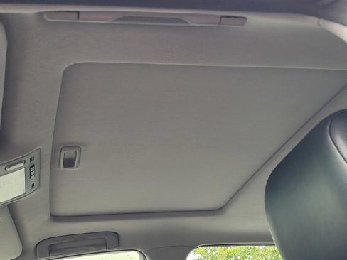 Used 2004 Lexus LS 430 RWD image 9