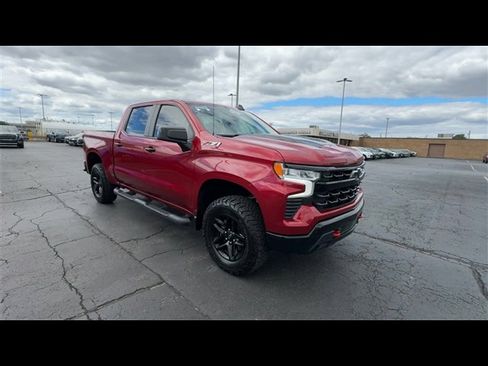 Certified 2022 Chevrolet Silverado 1500 LT Trail Boss w/ Convenience Package II image 2