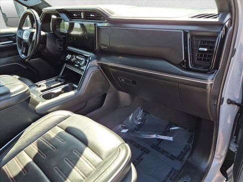 Used 2024 GMC Sierra 2500 AT4X w/ AT4X AEV Edition AWD/4WD image 22