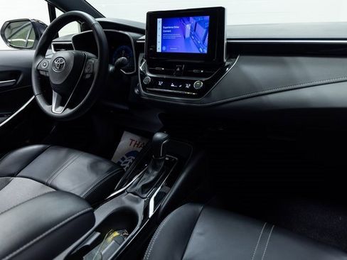 Used 2025 Toyota Corolla XSE image 26