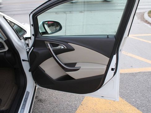 Used 2012 Buick Verano Convenience image 73