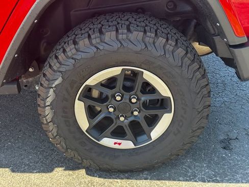 Used 2021 Jeep Wrangler Unlimited Rubicon w/ Steel Bumper Group AWD/4WD image 11