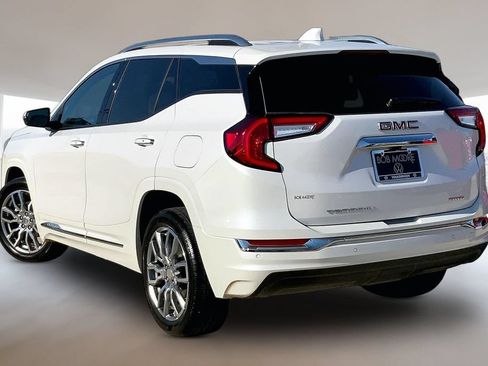 Used 2022 GMC Terrain Denali AWD/4WD image 12