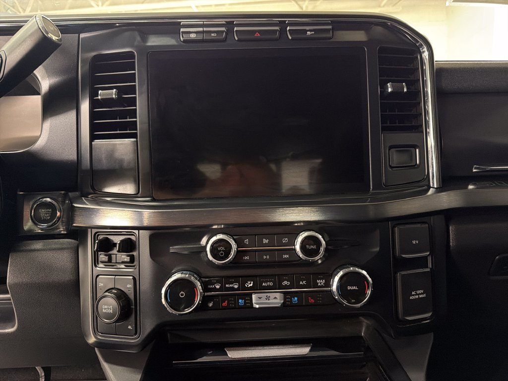 Used 2024 Ford F250 Lariat AWD/4WD image 21