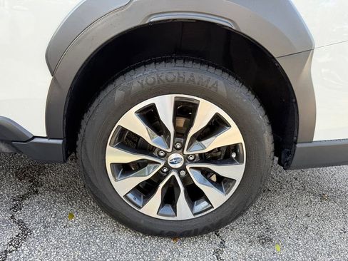 Used 2024 Subaru Outback Limited XT AWD/4WD image 7