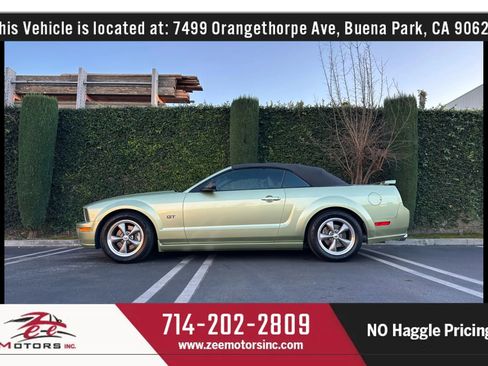Used 2006 Ford Mustang GT Premium image 12