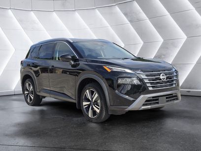 Used 2024 Nissan Rogue SL