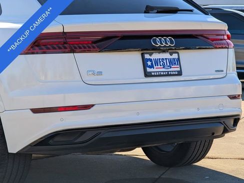 Used 2020 Audi Q8 Premium w/ Black Optic Package image 6
