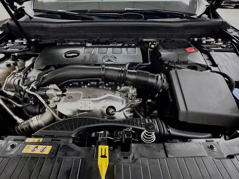 Certified 2023 Mercedes-Benz GLB 250 image 39