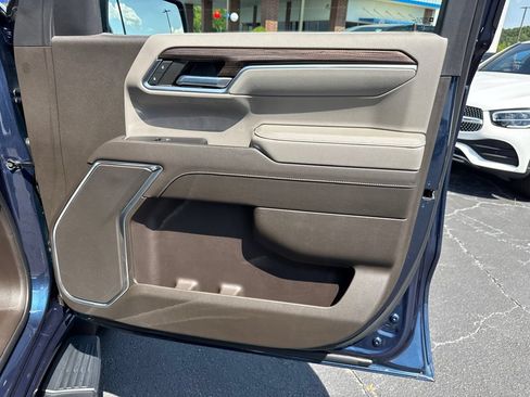 Used 2022 Chevrolet Silverado 1500 LT RWD image 15