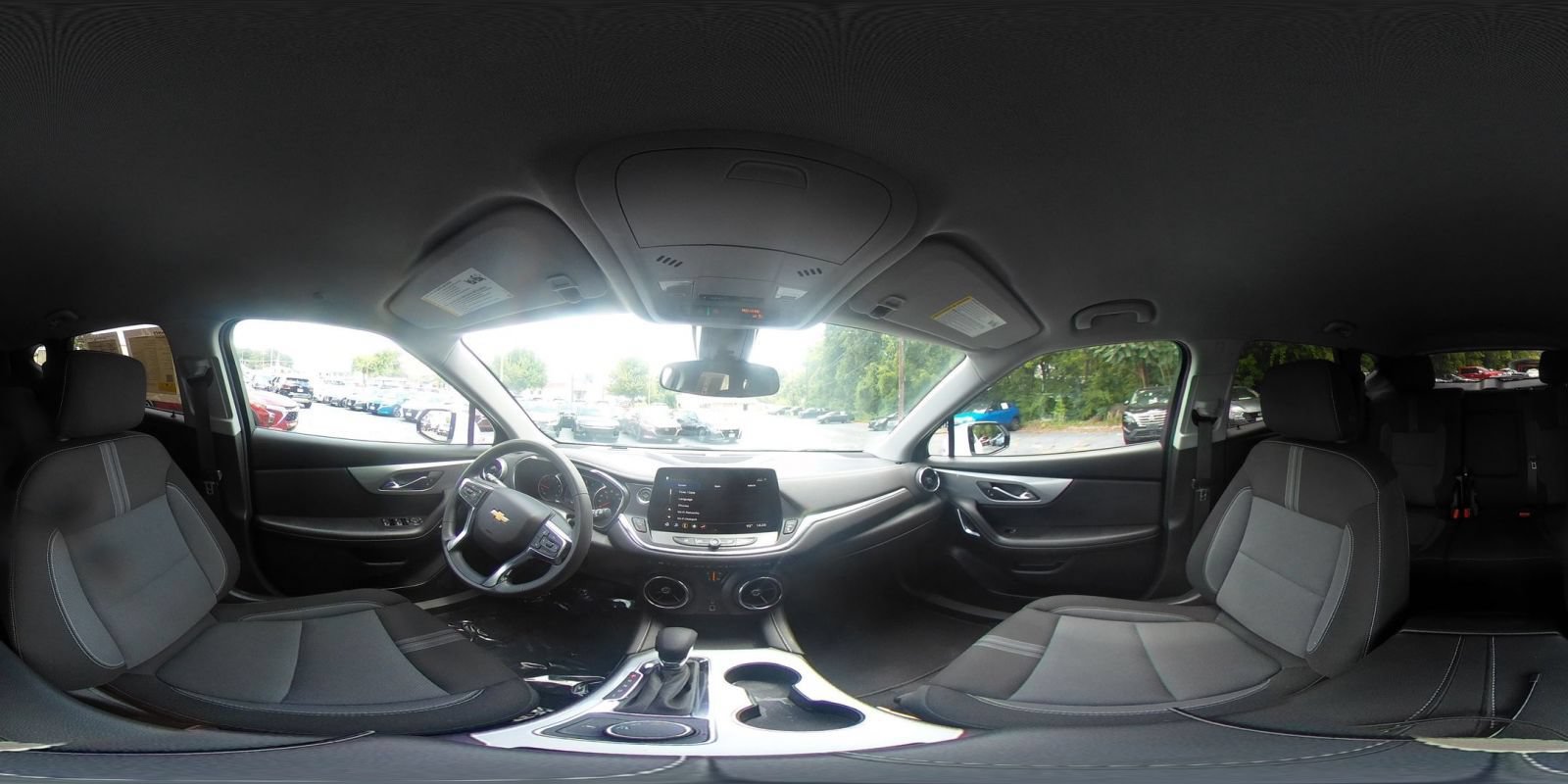 Used 2025 Chevrolet Blazer LT FWD image 38