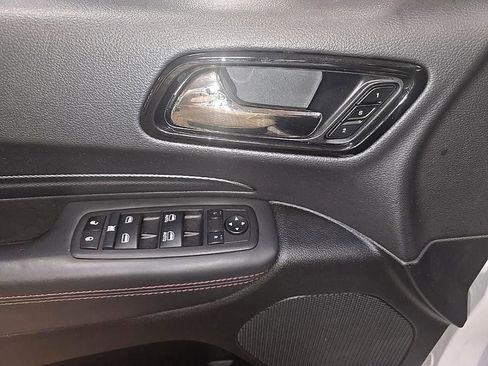 Used 2023 Dodge Durango GT image 11