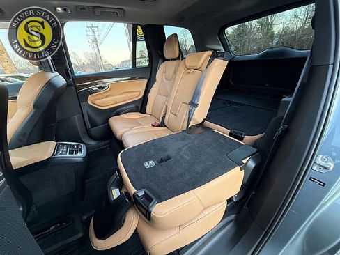 Used 2016 Volvo XC90 T6 Momentum w/ Protection Package Plus image 15