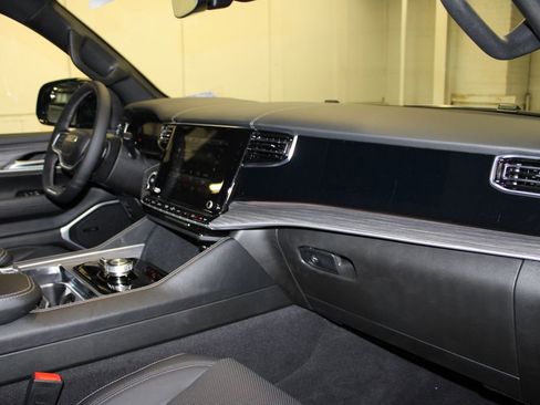 New 2024 Jeep Wagoneer Series II w/ Premium Group I image 23