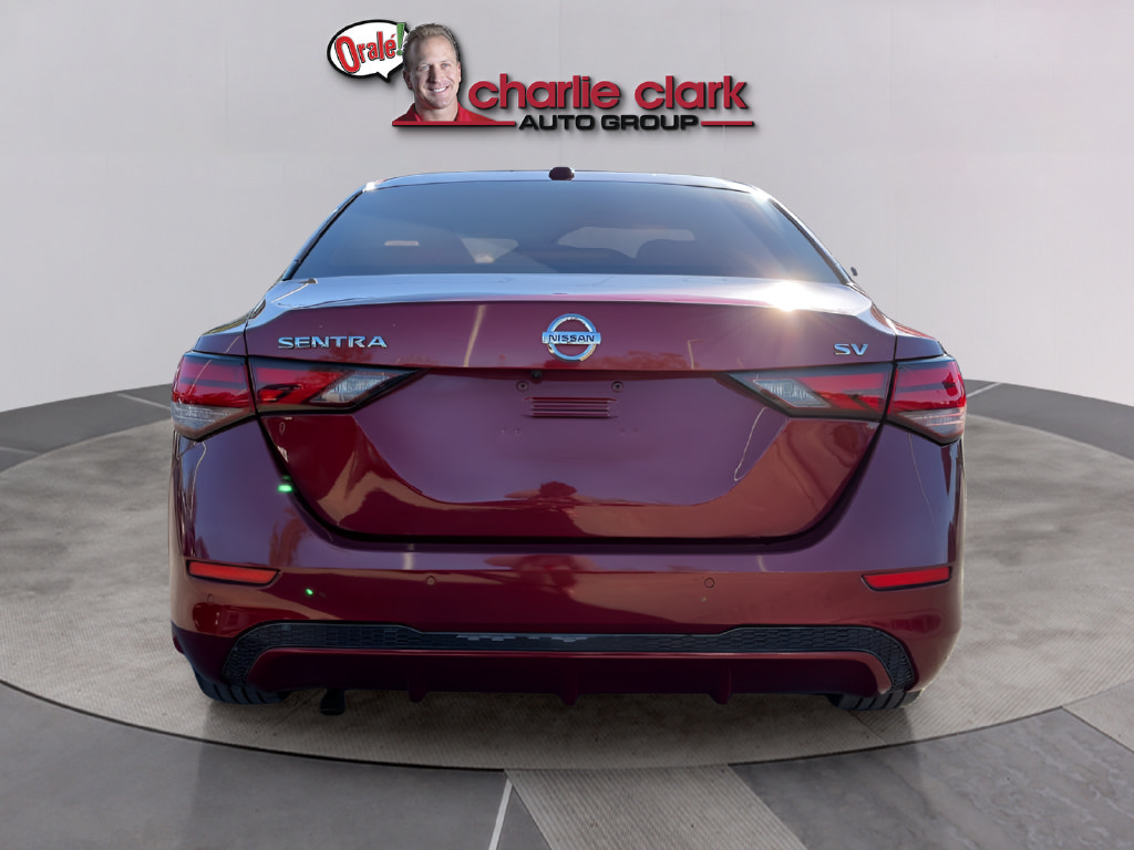 Used 2021 Nissan Sentra SV w/ SV Premium Package FWD image 4