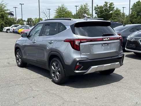 Used 2024 Kia Seltos S FWD image 4
