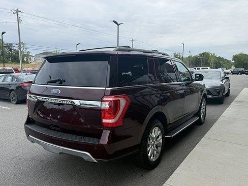 Used 2020 Ford Expedition XLT w/ Equipment Group 202A AWD/4WD image 7