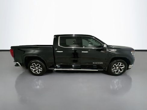 Used 2024 GMC Sierra 1500 SLT RWD image 8