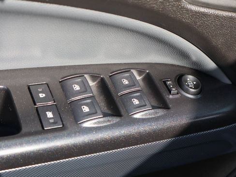 Used 2019 Chevrolet Colorado Z71 image 16