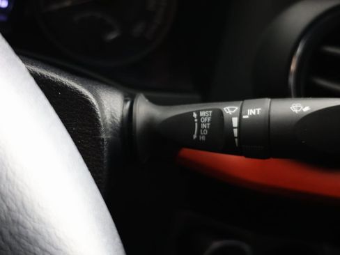 Used 2019 Toyota Tacoma TRD Off-Road image 24