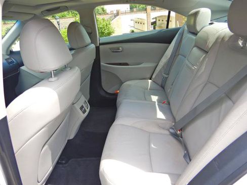Used 2011 Lexus ES 350 FWD image 14