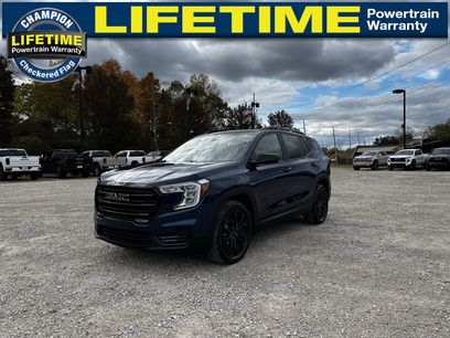 Used 2022 GMC Terrain SLE w/ Driver Convenience Package