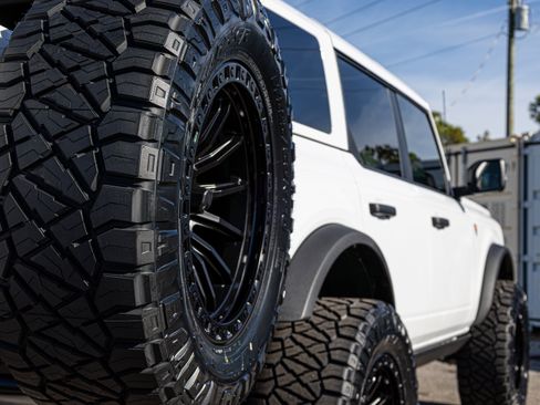 New 2025 Ford Bronco Badlands AWD/4WD image 34