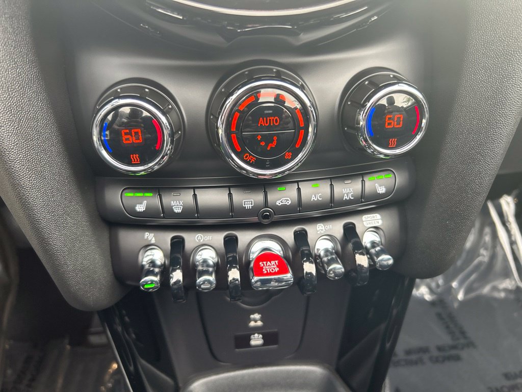 Used 2024 MINI Cooper S w/ Seaside Edition FWD image 25