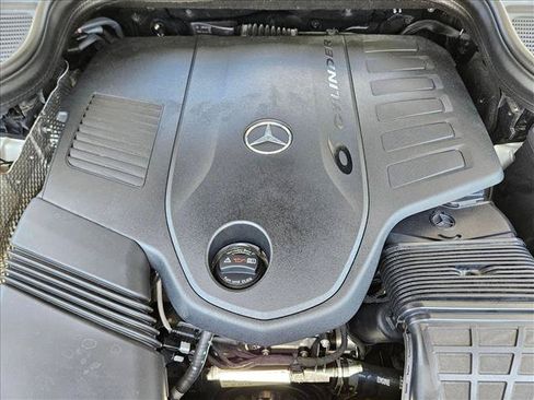 Used 2022 Mercedes-Benz GLS 450 4MATIC image 22