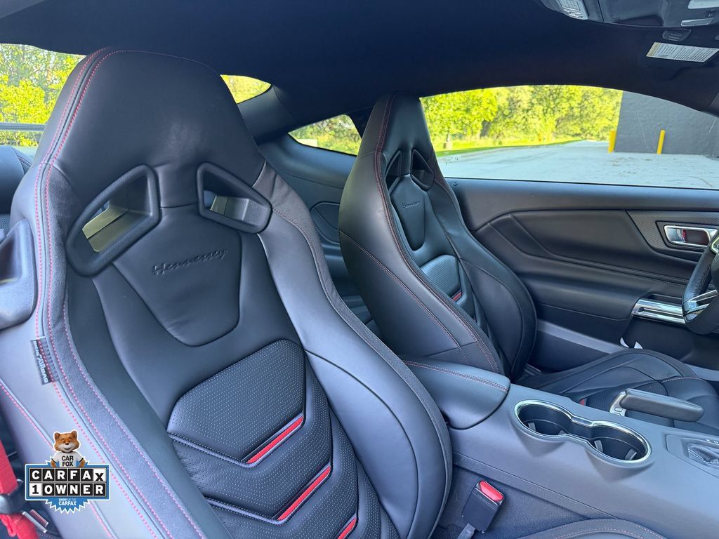 Used 2025 Ford Mustang GT Premium w/ GT Performance Package RWD image 20