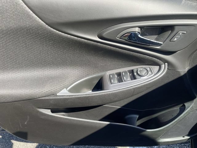 Certified 2025 Chevrolet Malibu LT FWD image 13