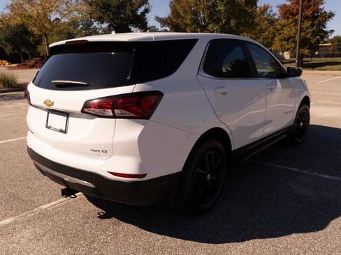 Used 2023 Chevrolet Equinox LT w/ LPO, Floor Liner Package image 3