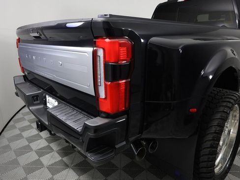 Used 2024 Ford F450 Limited w/ FX4 Off-Road Package image 56