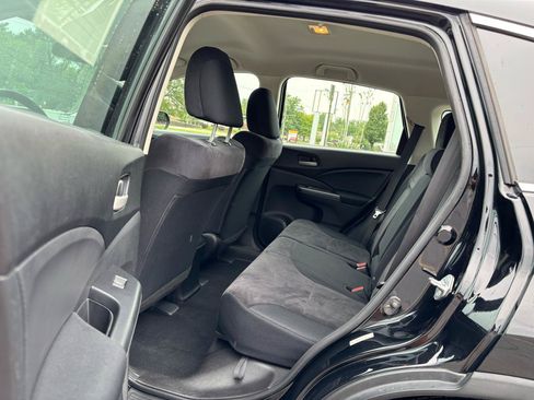 Used 2013 Honda CR-V LX image 32