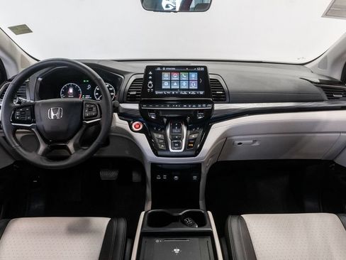Used 2026 Honda Odyssey Elite image 30