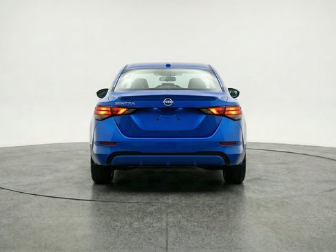 Used 2025 Nissan Sentra SV FWD image 7