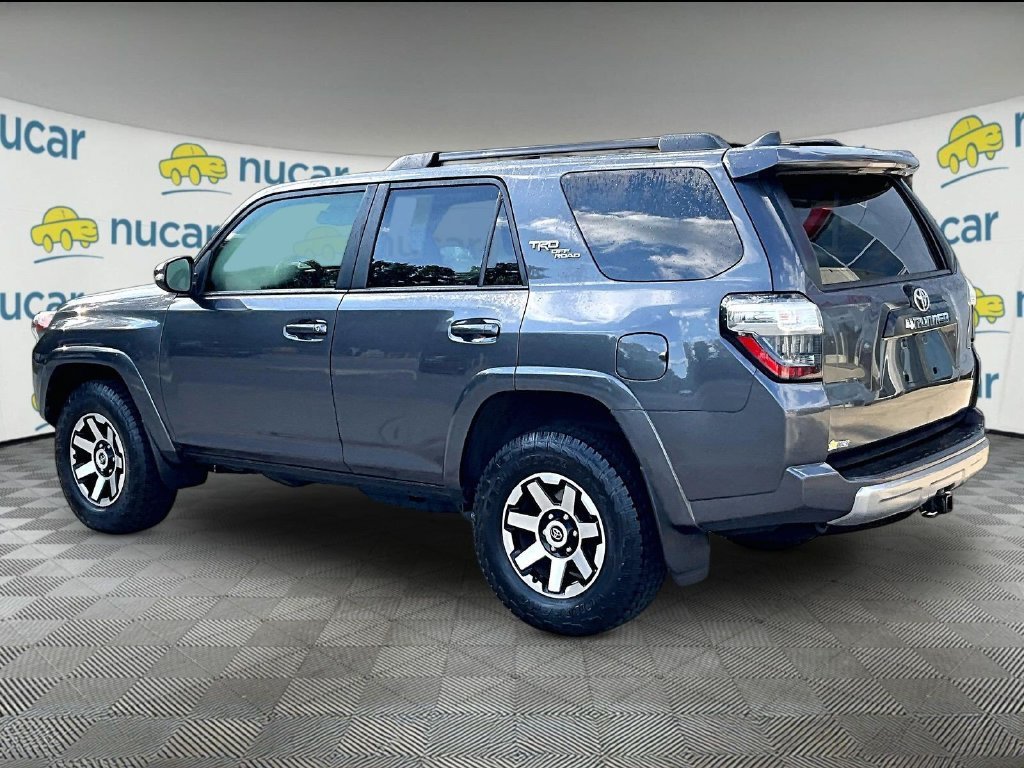 Used 2023 Toyota 4Runner TRD Off-Road Premium w/ Moonroof Package AWD/4WD image 4