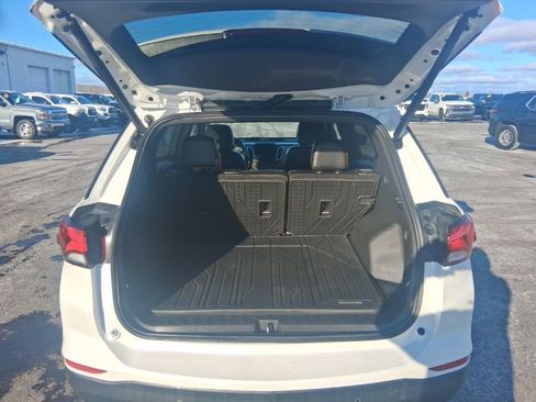 Used 2022 Chevrolet Equinox Premier image 14