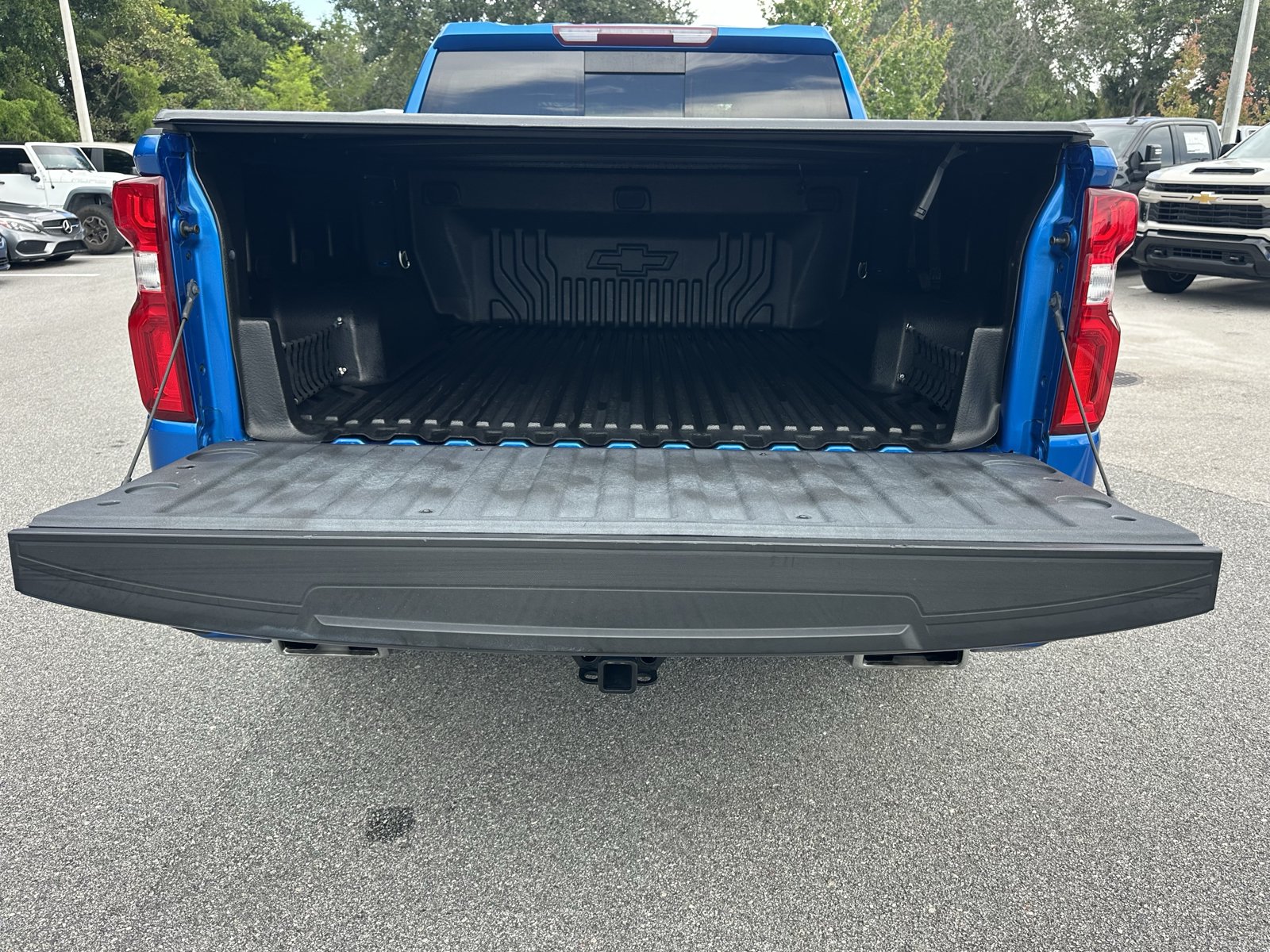 Used 2023 Chevrolet Silverado 1500 RST w/ Convenience Package II AWD/4WD image 37