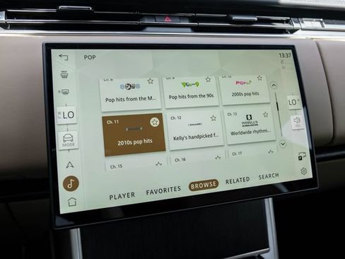 New 2026 Land Rover Range Rover SE AWD/4WD image 38