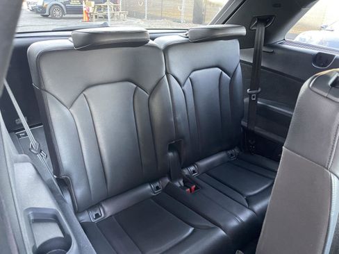 Used 2018 Audi Q7 3.0T Premium Plus image 15