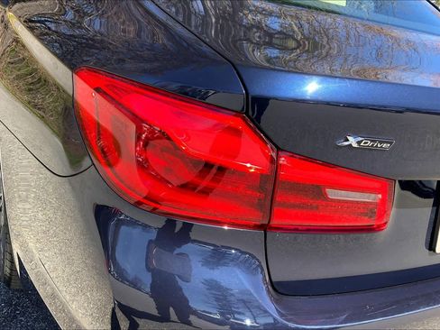 Used 2020 BMW 530i xDrive w/ Premium Package AWD/4WD image 28