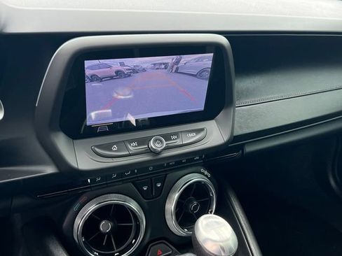 Used 2019 Chevrolet Camaro SS RWD image 20