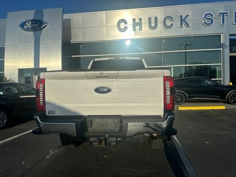 Certified 2024 Ford F250 Lariat w/ FX4 Off-Road Package AWD/4WD image 6