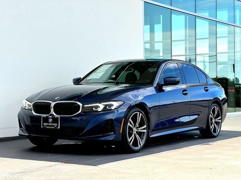 Certified 2023 BMW 330i Sedan w/ Parking Assistance Package RWD image 9