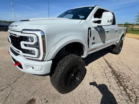New 2026 Ford F250 XLT w/ XLT Premium Package AWD/4WD image 7