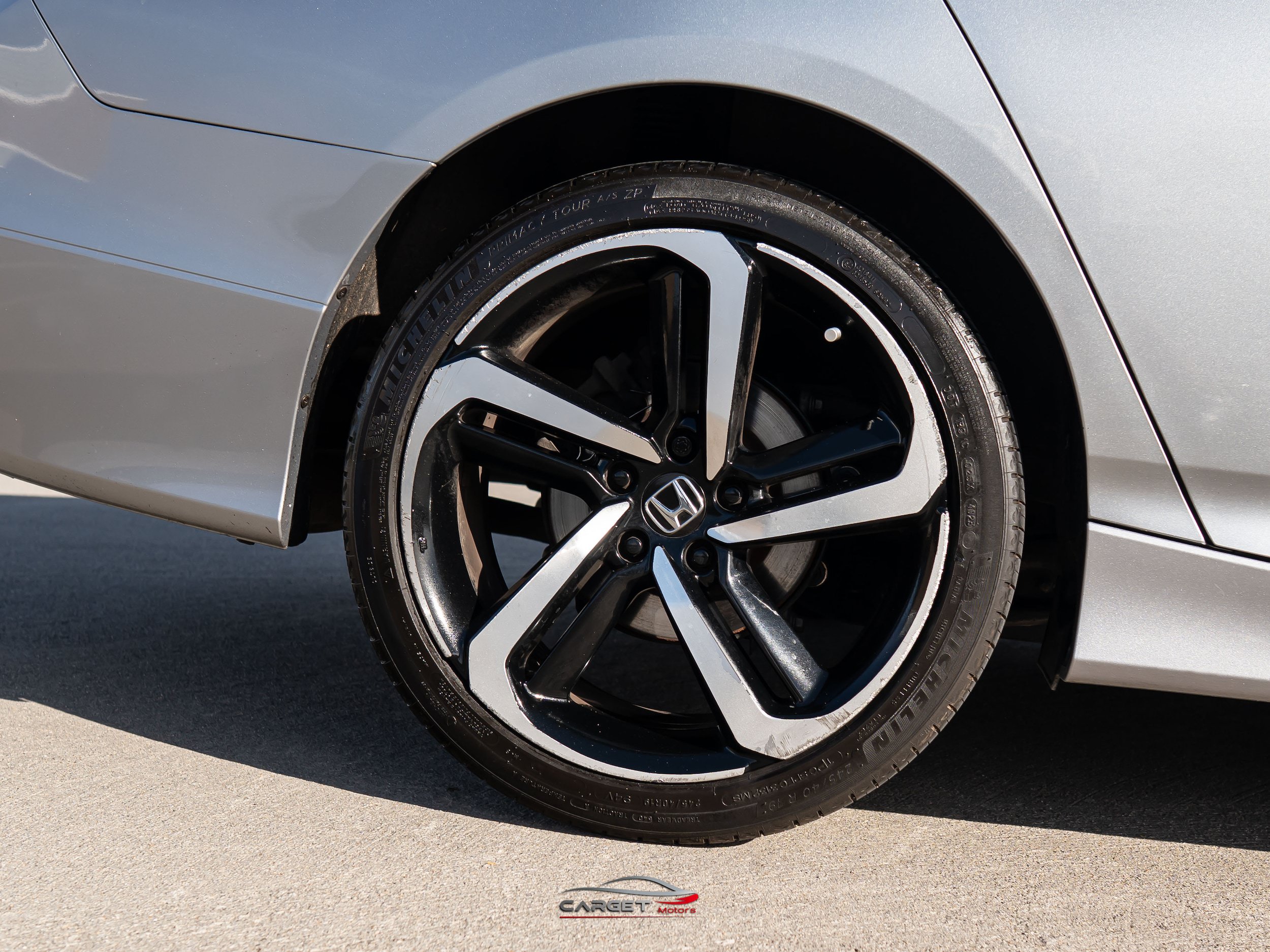 Used 2019 Honda Accord Sport image 10