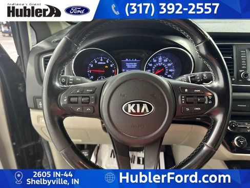 Used 2020 Kia Sedona EX FWD image 14