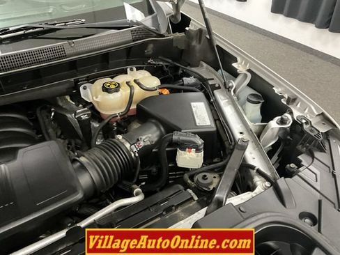 Used 2021 Chevrolet Silverado 1500 LT w/ Safety Package II AWD/4WD image 39